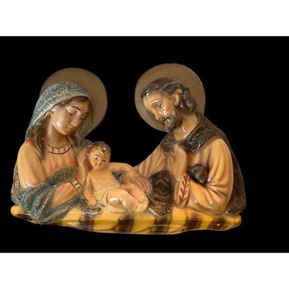 VINTAGE Mary, Joseph And Baby Jesus Ceramic Statue  9" Tall 11 1/2Long nice LOOK - Picture 1 of 2
